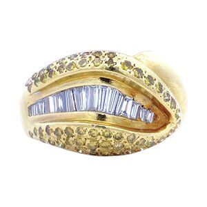 Vintage 18K Gold Yellow and White Diamond Ring